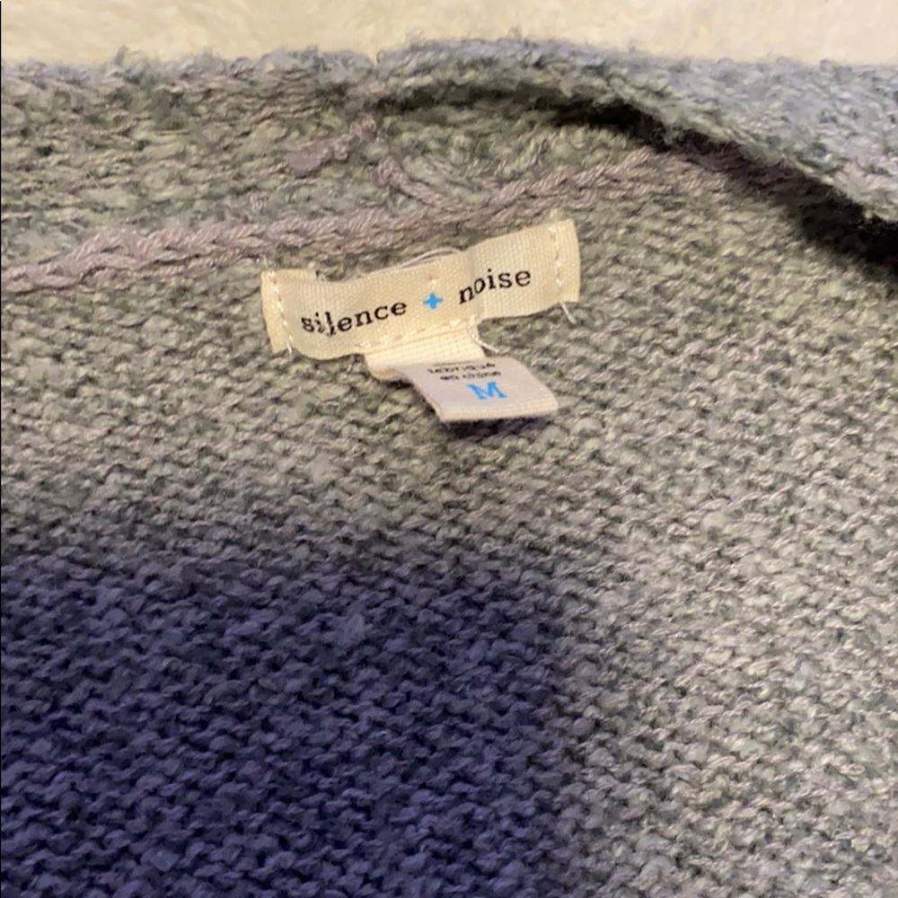 Cardigan - Picture 4 of 5